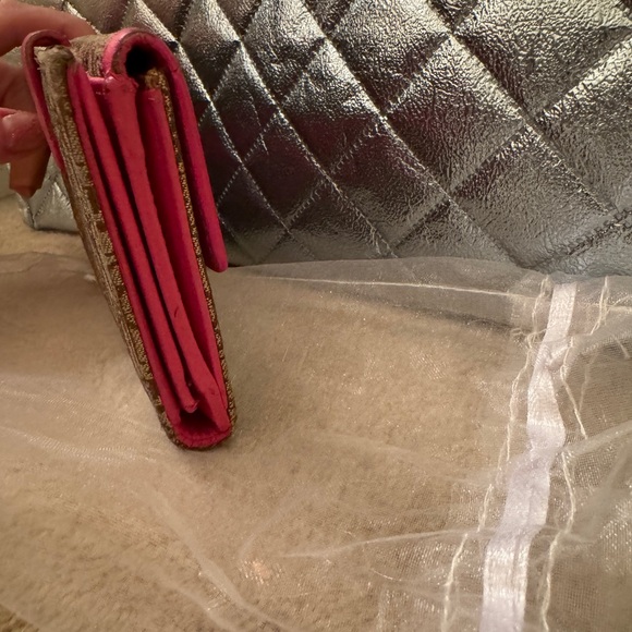 Vintage Christian Dior pink trotter wallet - Picture 5 of 16